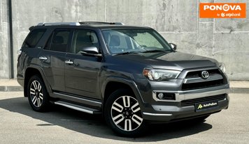 Toyota 4Runner, 2016, Бензин, 3.96 л., 125 тис. км, Позашляховик / Кросовер, Сірий, Київ 107376 фото