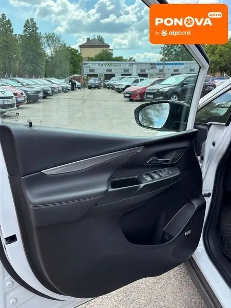 Chevrolet Bolt EUV, 2022 р., Електро, 37 тис. км, Хетчбек, Білий, Запоріжжя AT-10418056 фото