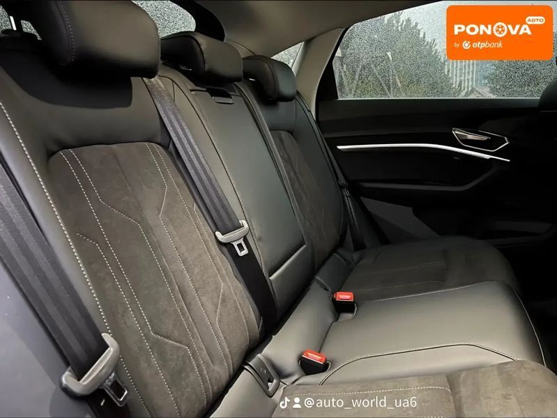 Audi e-tron, 2023 р., Електро, 50 тис. км, Позашляховик / Кросовер, Червоний, Дніпро (Дніпропетровськ) AT-10407011 фото