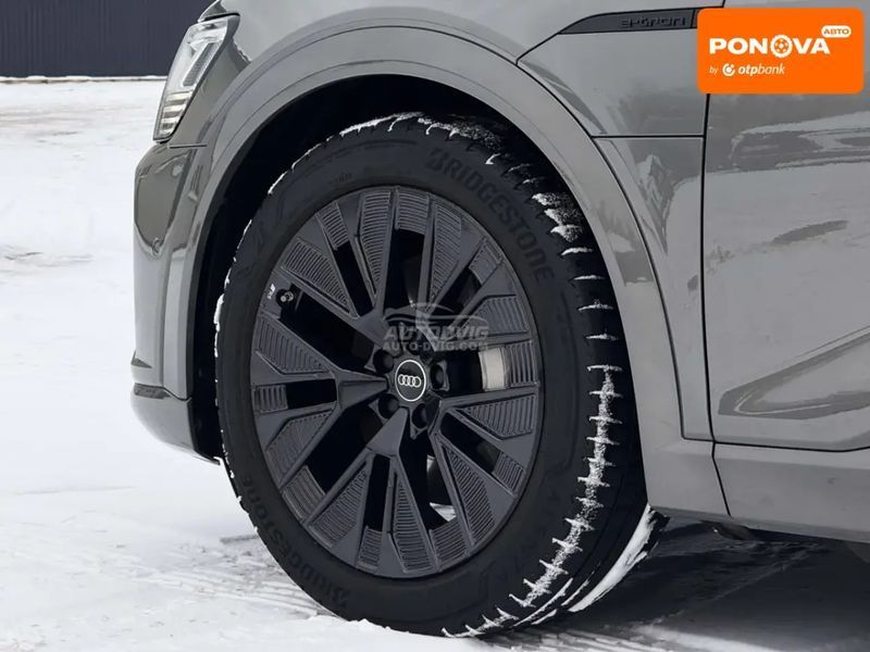 Audi Q8 Sportback e-tron, 2023 р., Електро, 74 тис. км, Позашляховик / Кросовер, Сірий, Луцьк AT-10407063 фото