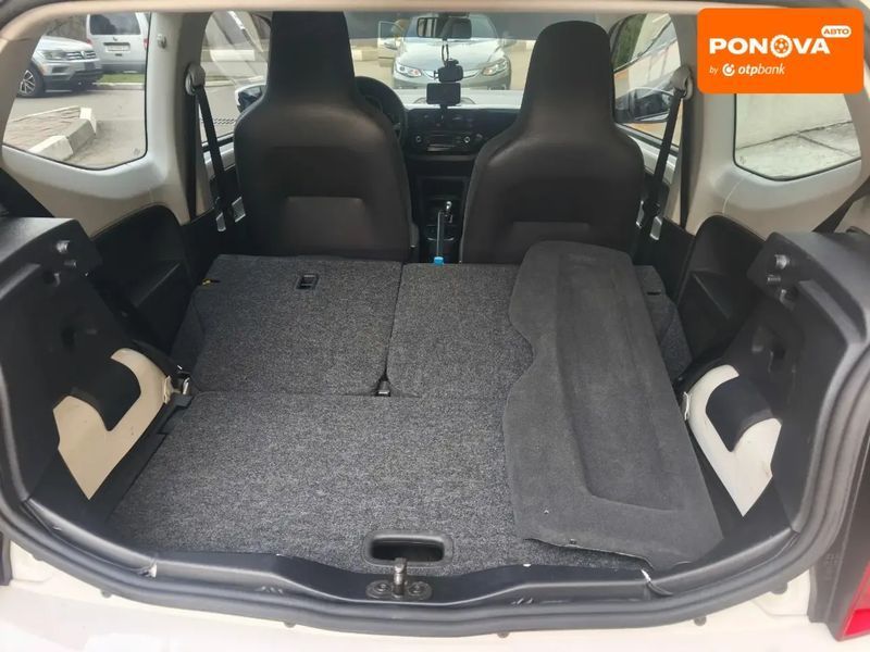 Volkswagen Up, 2012 р., Газ пропан-бутан / Бензин, 219 тис. км, Хетчбек, Білий, Обухів AT-10406634 фото