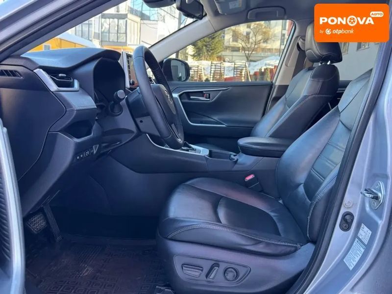 Toyota RAV4, 2020 р., Бензин, 130 тис. км, Позашляховик / Кросовер, Сірий, Львів AT-10408539 фото