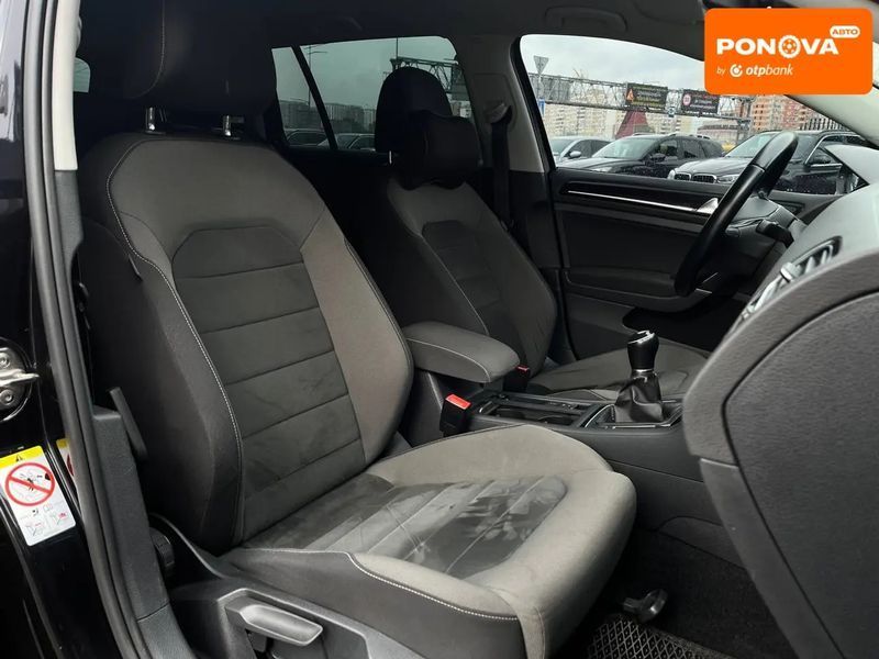 Volkswagen Golf, 2019 р., Дизель, 272 тис. км, Універсал, Київ AT-10417061 фото