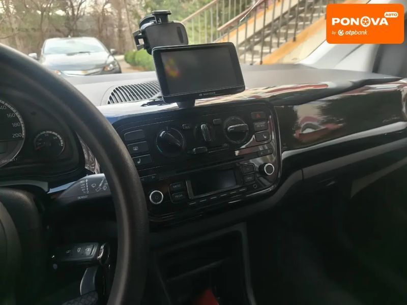 Volkswagen Up, 2012 р., Газ пропан-бутан / Бензин, 219 тис. км, Хетчбек, Білий, Обухів AT-10406634 фото