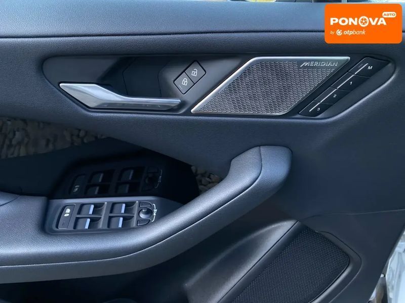 Jaguar E-Pace, 2021 р., Електро, 24 тис. км, Позашляховик / Кросовер, Білий, Сопошин AT-10400053 фото