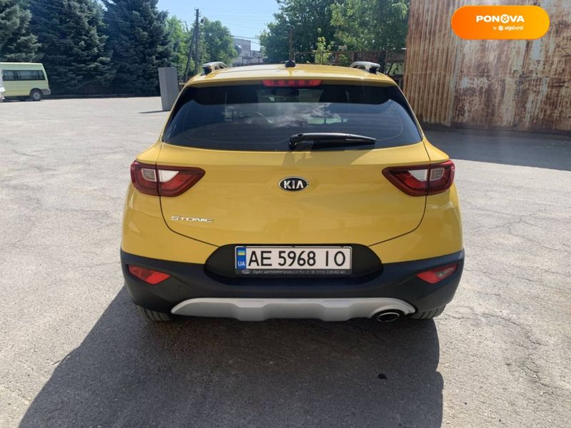 Kia Stonic, 2018, Бензин, 1.37 л., 70 тис. км, Позашляховик / Кросовер, Жовтий, Дніпро (Дніпропетровськ) Cars-Pr-68971 фото