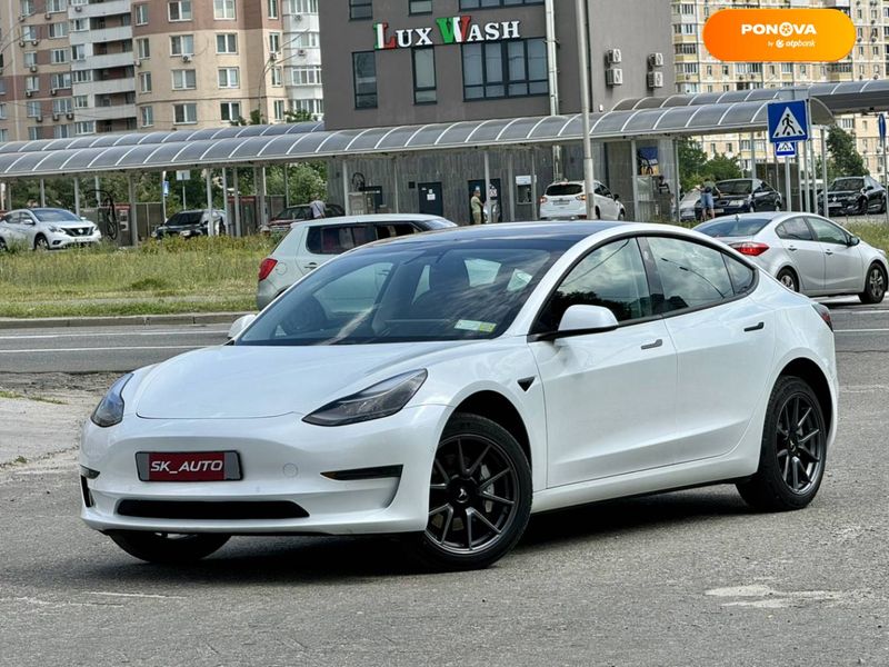 Tesla Model 3, 2021, Електро, 22 тис. км, Седан, Білий, Київ 107857 фото