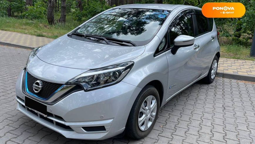 Nissan Note, 2018, Гібрид (PHEV), 1.2 л., 55 тис. км, Хетчбек, Сірий, Ірпінь Cars-Pr-57843 фото