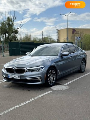 BMW 5 Series, 2018, Бензин, 3 л., 53 тис. км, Седан, Сірий, Київ 45698 фото