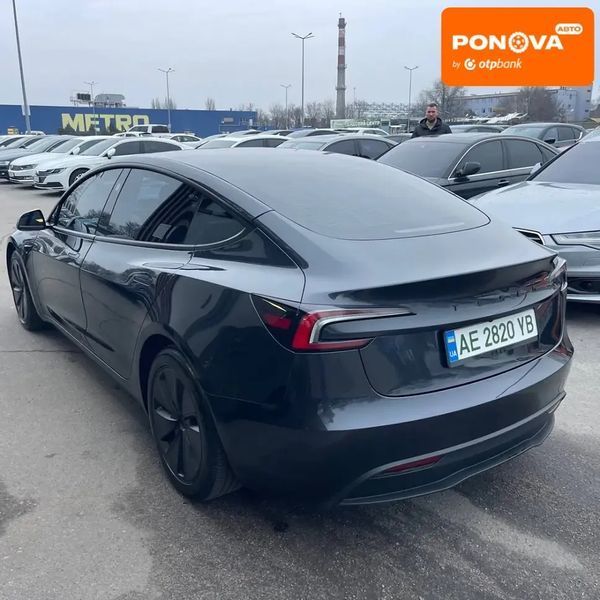 Tesla Model 3, 2024 р., Електро, 27 тис. км, Седан, Сірий, Дніпро (Дніпропетровськ) AT-10405792 фото