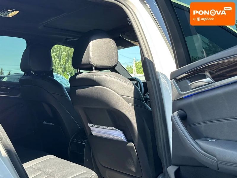BMW 5 Series, 2018 р., Бензин, 193 тис. км, Седан, Білий, Рівне AT-10424627 фото