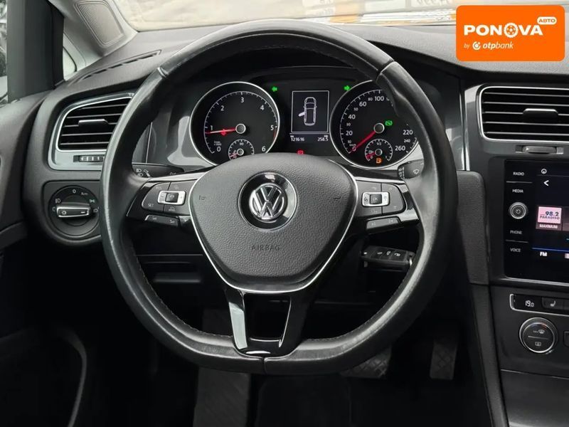 Volkswagen Golf, 2017 р., Дизель, 121 тис. км, Універсал, Сірий, Рівне AT-10417855 фото