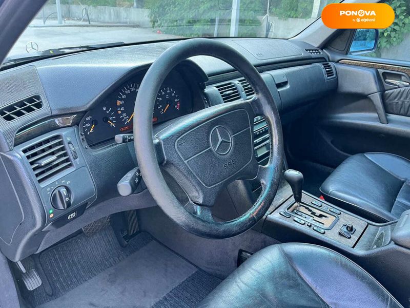 Mercedes-Benz E-Class, 1998, Бензин, 2.4 л., 330 тис. км, Седан, Синій, Київ 110073 фото