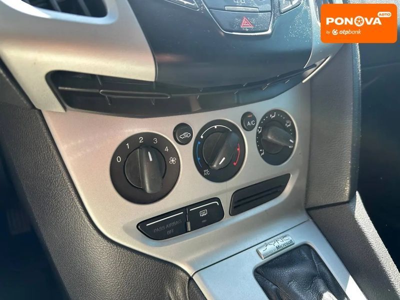 Ford Focus, 2013 р., Бензин, 188 тис. км, Седан, Київ AT-10417583 фото