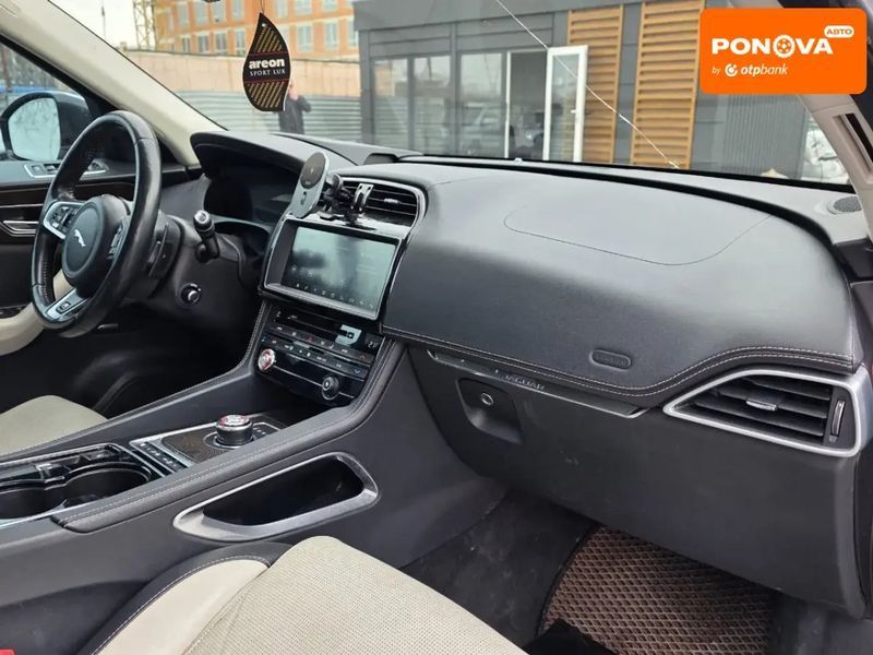 Jaguar F-Pace, 2016 р., Бензин, 183 тис. км, Позашляховик / Кросовер, Білий, Львів AT-10412278 фото