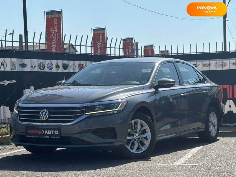 Volkswagen Passat, 2019, Бензин, 2 л., 111 тис. км, Седан, Сірий, Київ 110008 фото