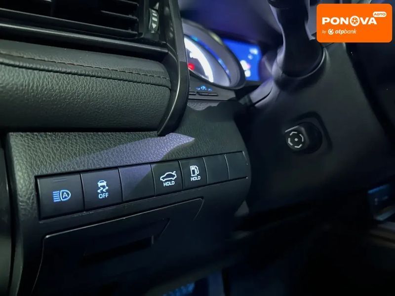 Toyota Camry, 2020 р., Гібрид (MHEV), 109 тис. км, Седан, Білий, Дніпро (Дніпропетровськ) AT-10410604 фото