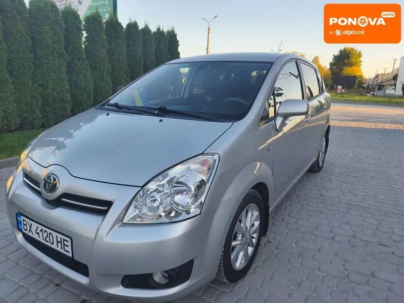 Toyota Corolla Verso, 2008 г., Бензин, 201 тыс. км, Универсал, Серый, Дунаївці AT-10402632 фото