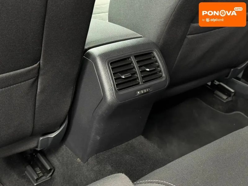 Volkswagen Golf, 2017 р., Дизель, 121 тис. км, Універсал, Сірий, Рівне AT-10417855 фото