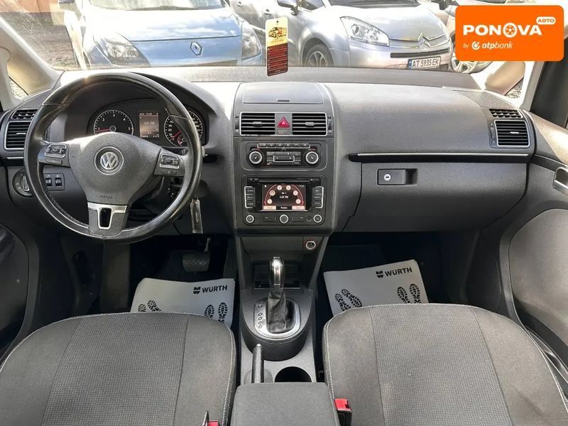 Volkswagen Touran, 2011 р., Дизель, 226 тис. км, Мінівен, Сірий, Сміла AT-10416610 фото