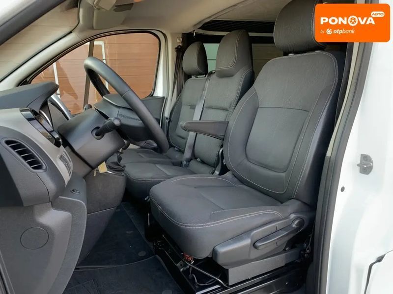 Renault Trafic, 2019 г., Дизель, 246 тыс. км, Минивен, Белый, Бердичев AT-10405517 фото