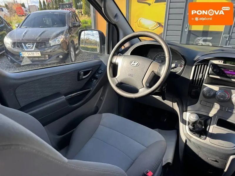 Hyundai H-1, 2011 г., Дизель, 182 тыс. км, Минивен, Серый, Стрый AT-10404173 фото
