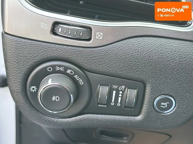 Jeep Cherokee, 2019 р., Бензин, 220 тис. км, Позашляховик / Кросовер, Білий, Луцьк AT-10410670 фото