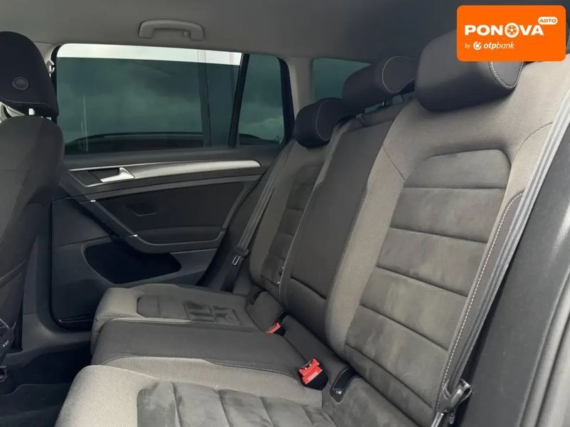 Volkswagen Golf, 2017 р., Дизель, 121 тис. км, Універсал, Сірий, Рівне AT-10417855 фото