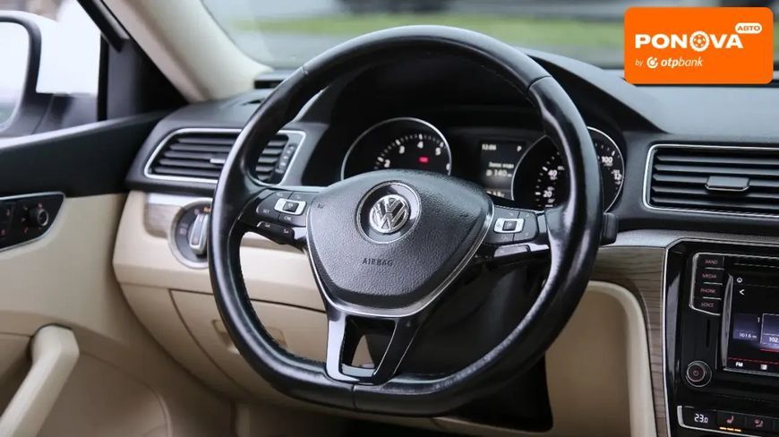 Volkswagen Passat, 2017 г., Бензин, 136 тыс. км, Седан, Белый, Харьков AT-10405670 фото