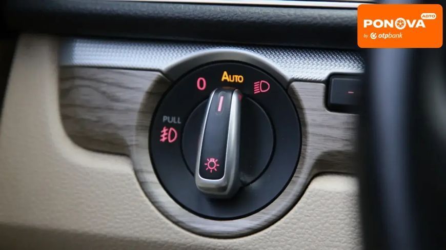 Volkswagen Passat, 2017 г., Бензин, 136 тыс. км, Седан, Белый, Харьков AT-10405670 фото