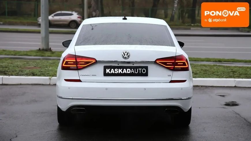 Volkswagen Passat, 2017 г., Бензин, 136 тыс. км, Седан, Белый, Харьков AT-10405670 фото