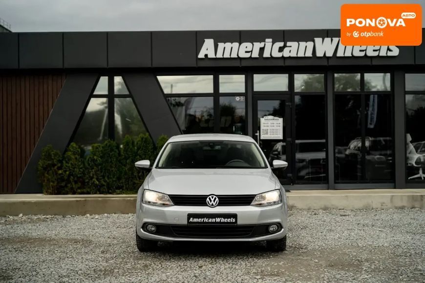 Volkswagen Jetta, 2012 р., Бензин, 122 тис. км, Седан, Сірий, Чернівці AT-10404224 фото