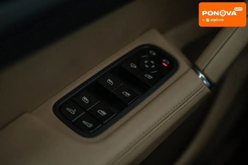 Porsche Cayenne, 2019 р., Бензин, 116 тис. км, Позашляховик / Кросовер, Білий, Чернівці AT-10406093 фото