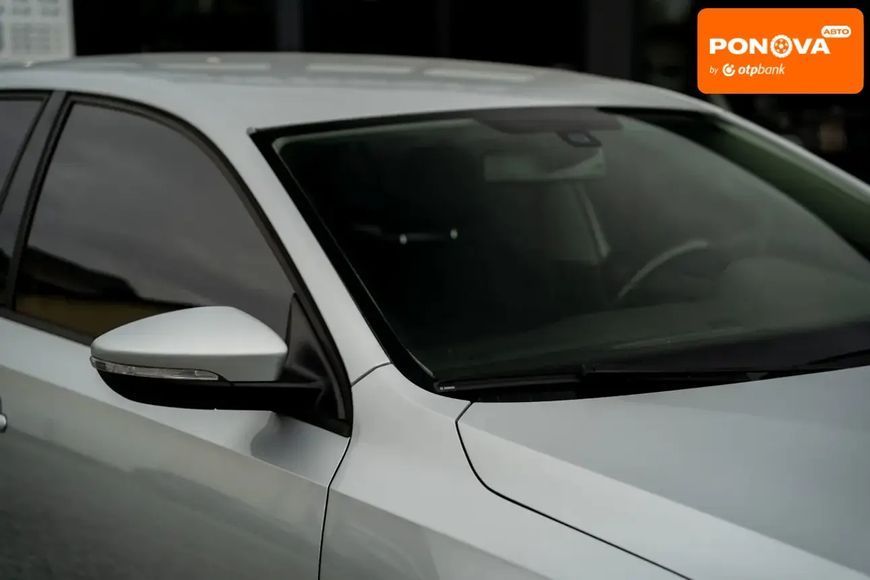 Volkswagen Jetta, 2012 р., Бензин, 122 тис. км, Седан, Сірий, Чернівці AT-10404224 фото