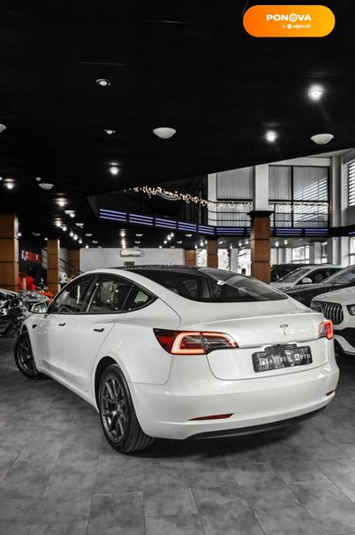 Tesla Model 3, 2023, Електро, 2 тис. км, Седан, Білий, Одеса 46992 фото
