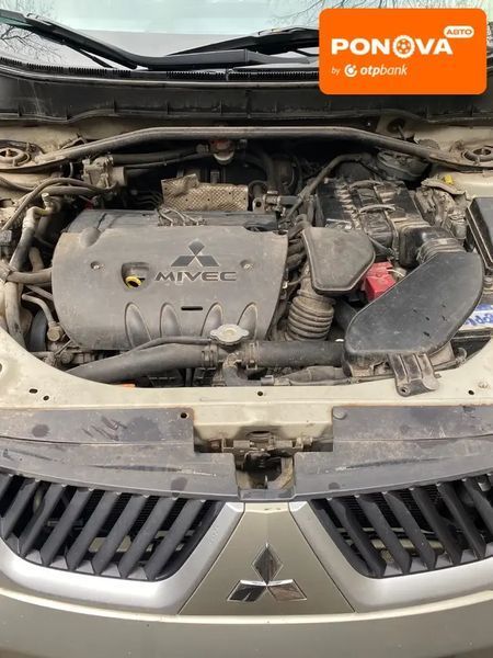 Mitsubishi Outlander XL, 2008 р., Газ пропан-бутан / Бензин, 225 тис. км, Позашляховик / Кросовер, Бежевий, Первомайськ AT-10418178 фото