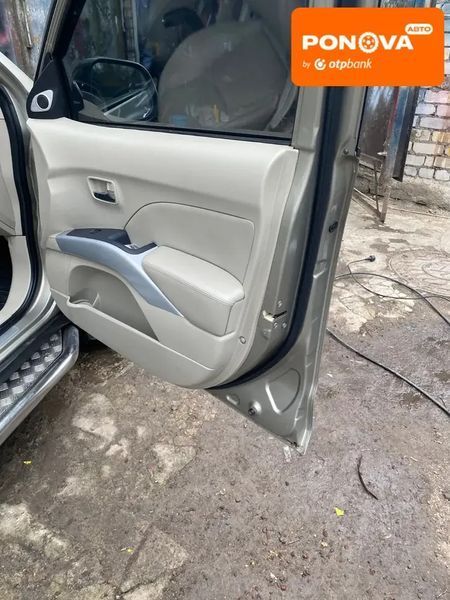 Mitsubishi Outlander XL, 2008 р., Газ пропан-бутан / Бензин, 225 тис. км, Позашляховик / Кросовер, Бежевий, Первомайськ AT-10418178 фото
