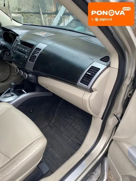 Mitsubishi Outlander XL, 2008 р., Газ пропан-бутан / Бензин, 225 тис. км, Позашляховик / Кросовер, Бежевий, Первомайськ AT-10418178 фото