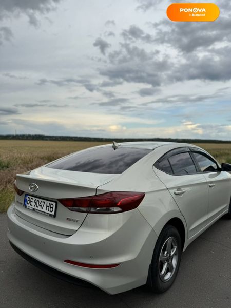 Hyundai Avante, 2016, Дизель, 1.58 л., 167 тис. км, Седан, Бежевий, Вознесенськ Cars-Pr-66171 фото