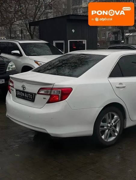 Toyota Camry, 2014 г., Газ пропан-бутан / Бензин, 237 тыс. км, Седан, Белый, Днепр (Днепропетровск) AT-10412328 фото