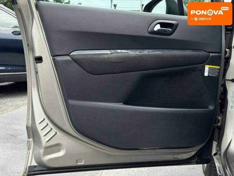 Peugeot 5008, 2010 р., Бензин, 219 тис. км, Мікровен, Бежевий, Рівне AT-10417719 фото