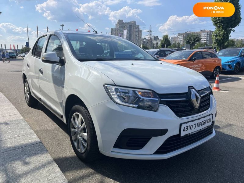 Renault Logan, 2021, Бензин, 0.9 л., 32 тис. км, Седан, Білий, Київ 101454 фото