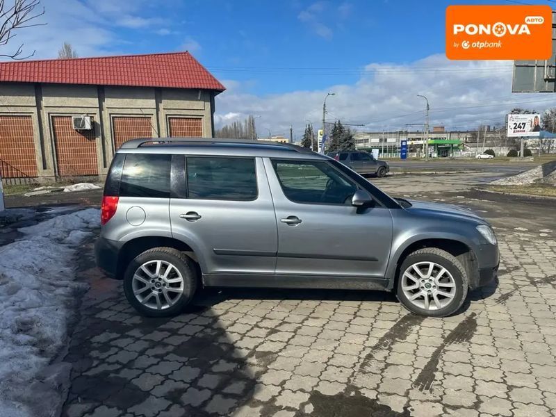 Skoda Yeti, 2010 р., Бензин, 205 тис. км, Позашляховик / Кросовер, Сірий, Черкаси AT-10411211 фото