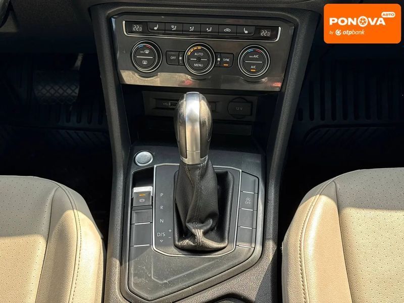 Volkswagen Tiguan, 2017 р., Бензин, 155 тис. км, Позашляховик / Кросовер, Білий, Рівне AT-10424628 фото