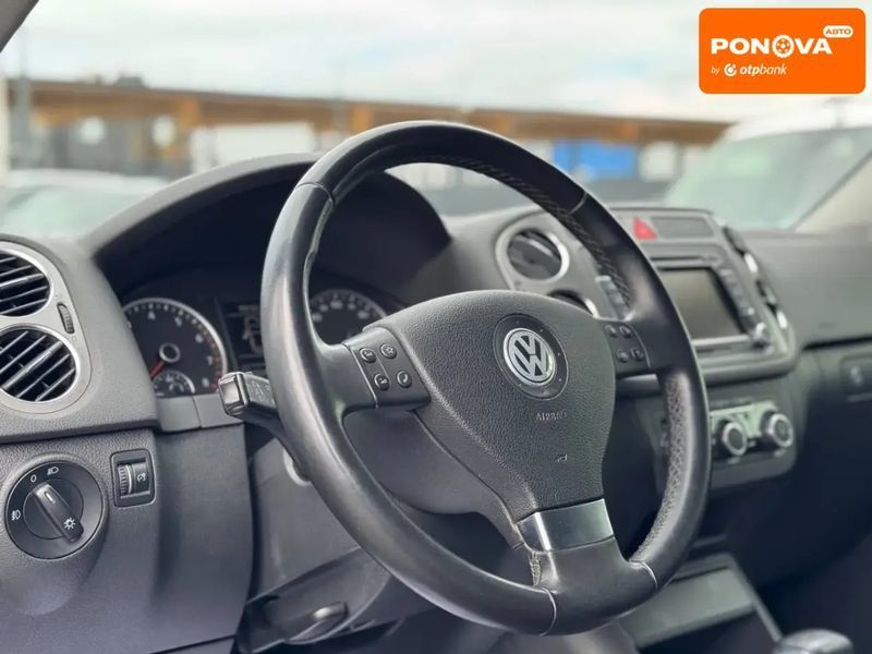 Volkswagen Tiguan, 2010 г., Бензин, 242 тыс. км, Внедорожник / Кроссовер, Чорный, Львов AT-10416985 фото