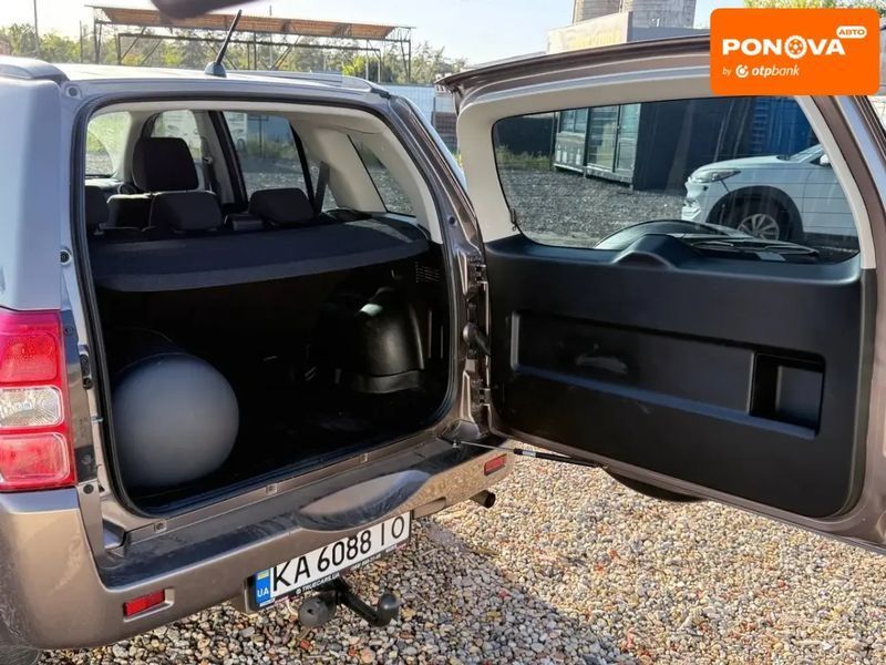 Suzuki Grand Vitara, 2013 г., Газ пропан-бутан / Бензин, 218 тыс. км, Внедорожник / Кроссовер, Коричневый, Киев AT-10402169 фото