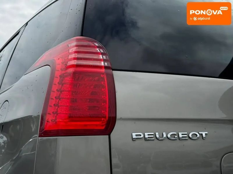 Peugeot 5008, 2010 р., Бензин, 219 тис. км, Мікровен, Бежевий, Рівне AT-10417719 фото