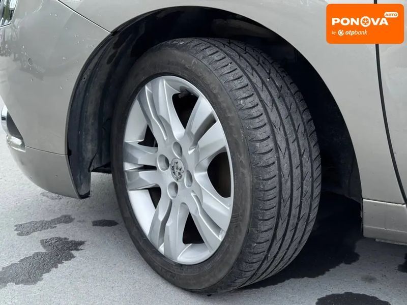 Peugeot 5008, 2010 р., Бензин, 219 тис. км, Мікровен, Бежевий, Рівне AT-10417719 фото