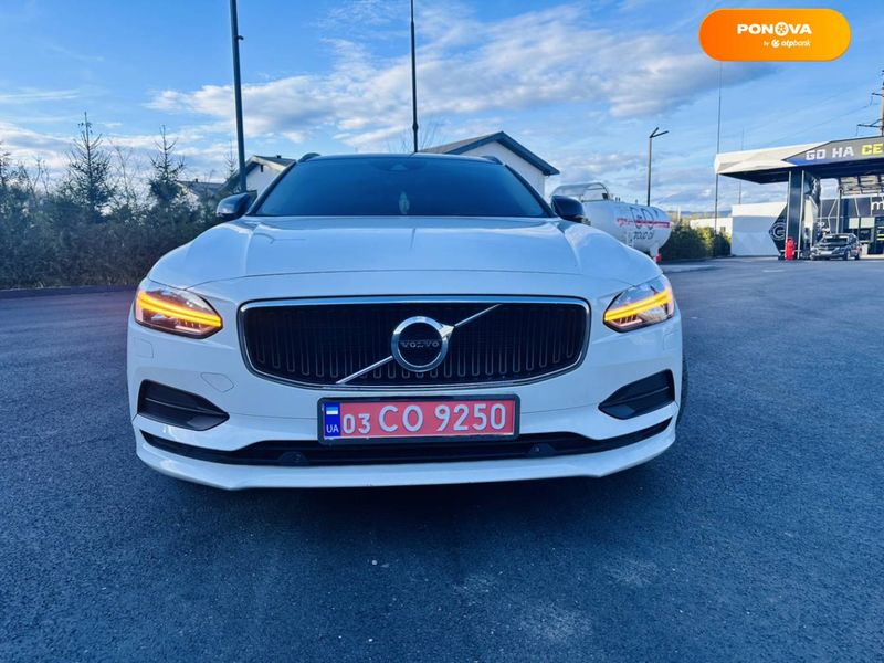 Volvo V90, 2018, Дизель, 2 л., 144 тыс. км, Универсал, Белый, Іршава Cars-Pr-65316 фото