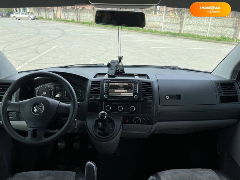 Volkswagen Transporter, 2013, Дизель, 246 тыс. км, Минивен, Серый, Городок Cars-Pr-89128 фото